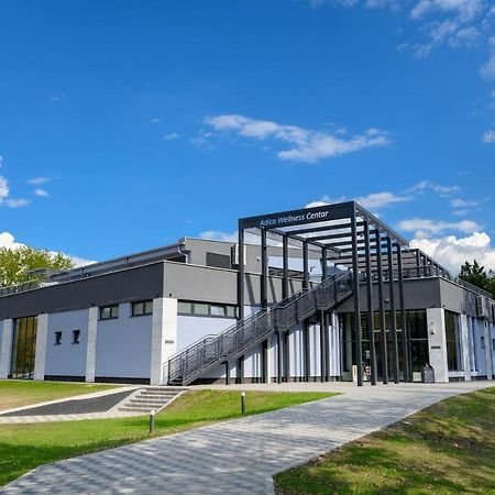 Adica Prenociste Sport Wellness Centar - Bazeni Vandrarhem Ada Exteriör bild